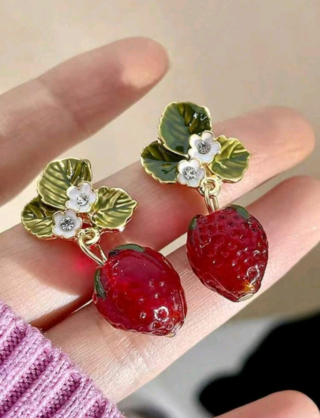 SWEET STRAWBERRIES